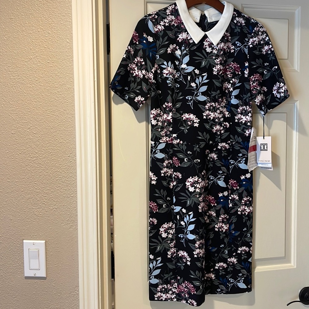 Floral Dress with removable collar